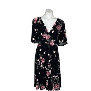 TORRID Black Floral Dress Stretch Deep V Neck Size 2 Plus Size 2X 18/20